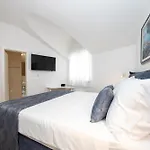 Vila Amazing With Breathtaking View & Heated Pool *