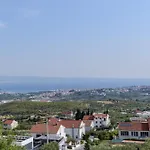 Amazing With Breathtaking View & Heated Pool