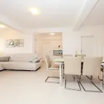 Amazing With Breathtaking View & Heated Pool * Kučine