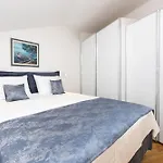 Amazing With Breathtaking View & Heated Pool Kučine