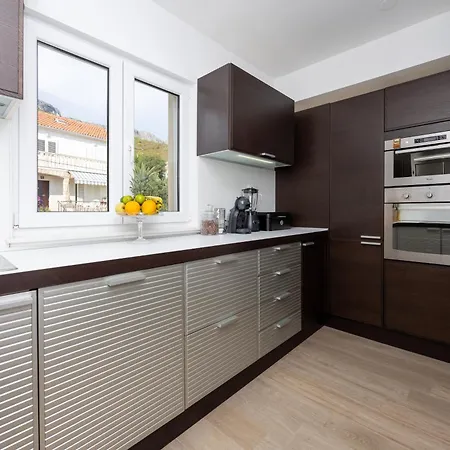 Amazing With Breathtaking View & Heated Pool Villa *