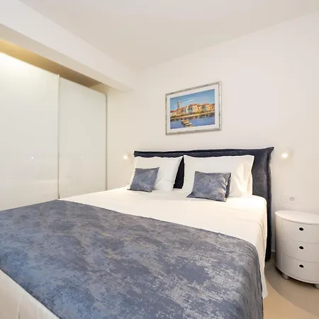 Villa Amazing With Breathtaking View & Heated Pool *